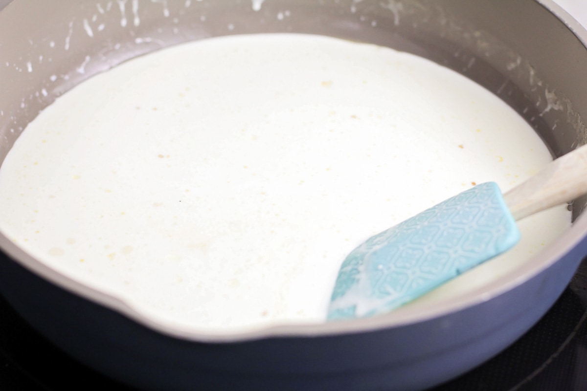 Indulge in the rich and comforting flavors of this Fettuccine Alfredo recipe that's on the table in only 30 minutes! Process picture of Alfredo sauce.